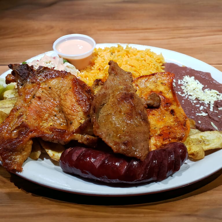 Huevos con Chorizo: A Latin-American Breakfast Favorite
